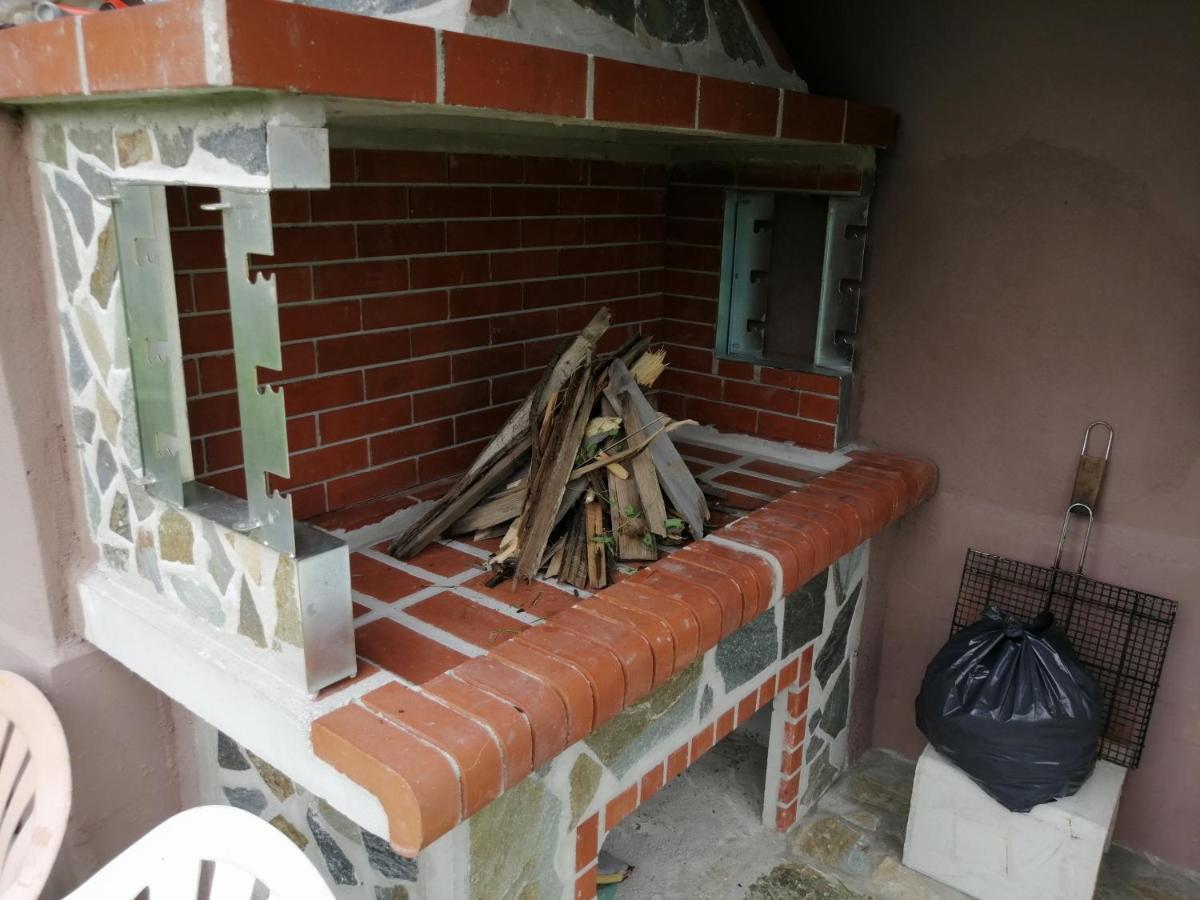 Ο Ακλόνητος Aparthotel Néa Meságkala Bagian luar foto