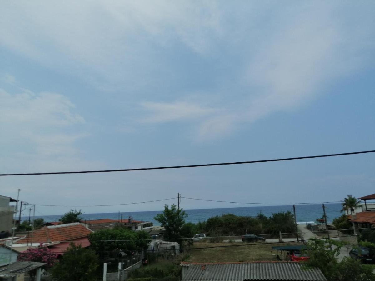 Ο Ακλόνητος Aparthotel Néa Meságkala Bagian luar foto