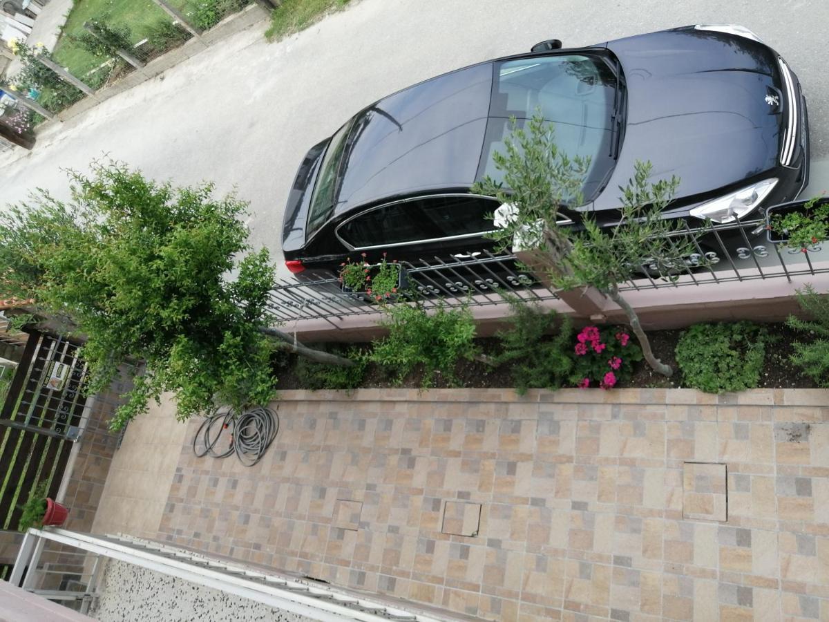 Ο Ακλόνητος Aparthotel Néa Meságkala Bagian luar foto