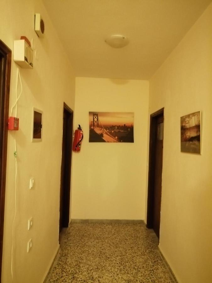 Ο Ακλόνητος Aparthotel Néa Meságkala Bagian luar foto